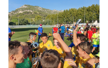 Le FC Hyères remporte le Tournoi de Rentrée U11